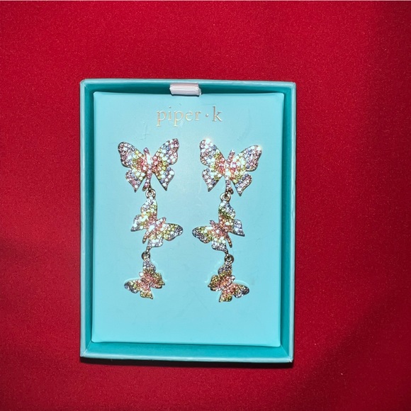 Authentic NIB - Picture 6 of 6